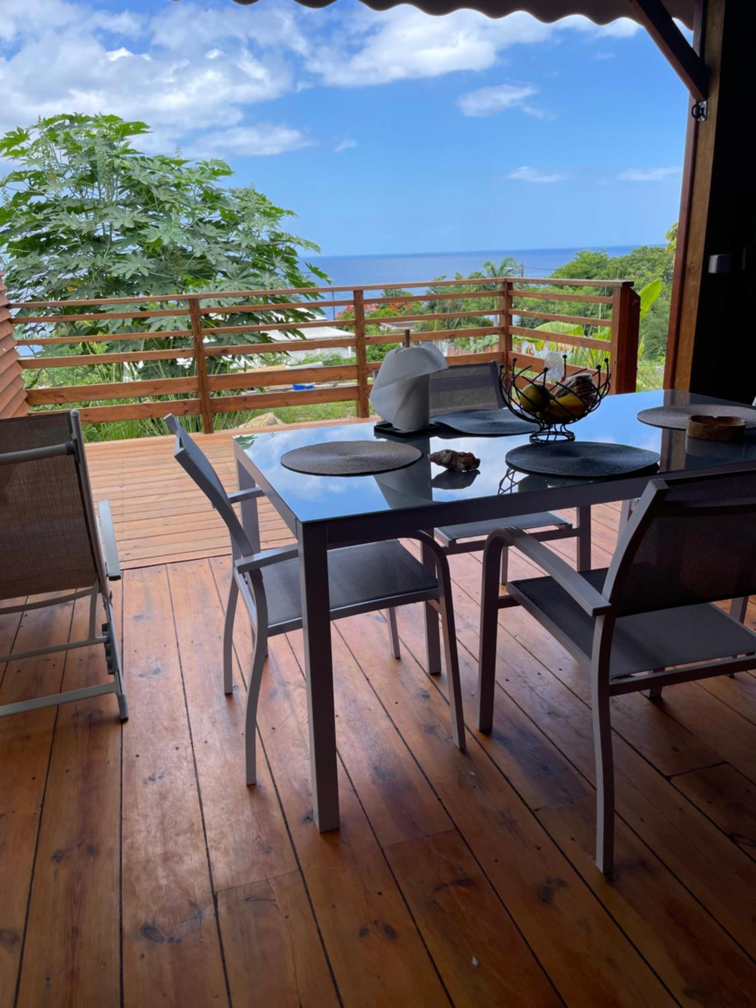 Bungalow Lanar'Am Graj - 2 Bouillante Exteriör bild
